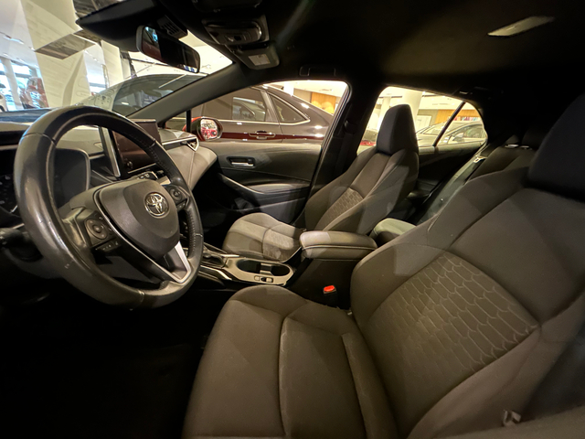 2024 Toyota Corolla Hatchback SE