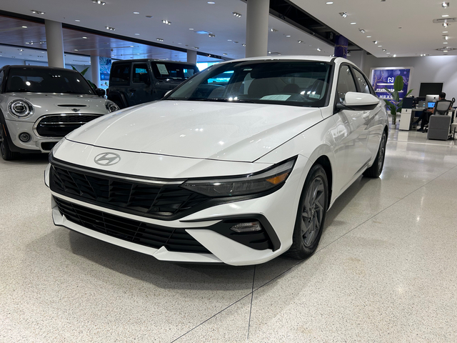 2024 Hyundai Elantra SEL