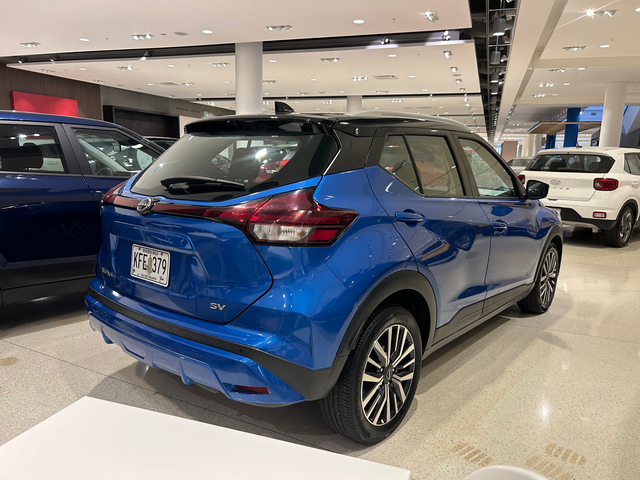 2023 Nissan Kicks SV