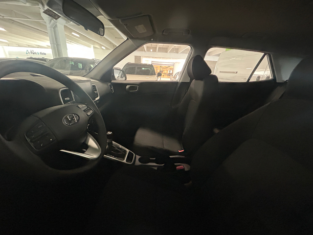 2026 Hyundai Venue SE