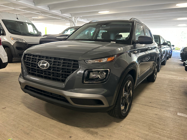 2026 Hyundai Venue SE