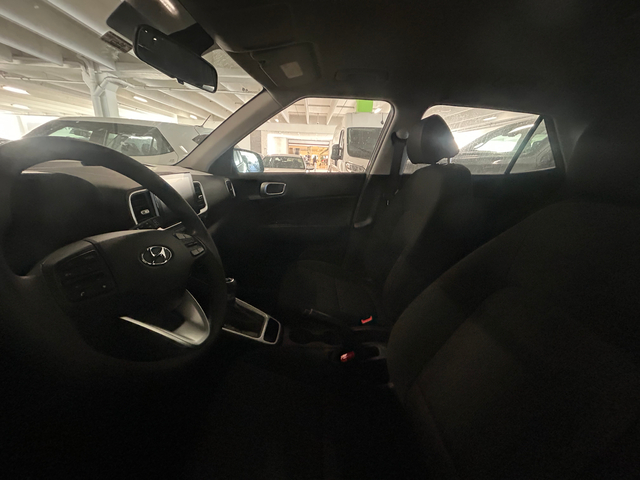 2026 Hyundai Venue SE