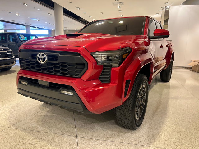 2024 Toyota Tacoma 2WD SR5
