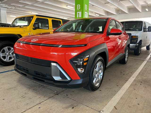 2025 Hyundai Kona SE 4dr SUV (2.0L 4cyl CVT)