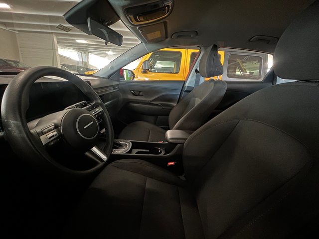 2025 Hyundai Kona SE 4dr SUV (2.0L 4cyl CVT)
