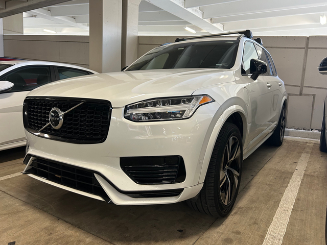 2022 Volvo XC90 Recharge Plug-In Hybrid Recharge Plug-In Hybrid T8 Inscription 4dr SUV AWD (2.0L 4cyl Twincharger gas/electric plug-in hybrid 8A)