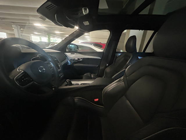 2022 Volvo XC90 Recharge Plug-In Hybrid Recharge Plug-In Hybrid T8 Inscription 4dr SUV AWD (2.0L 4cyl Twincharger gas/electric plug-in hybrid 8A)