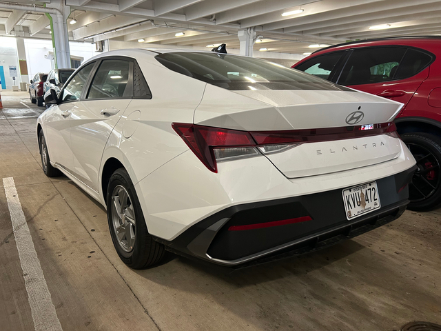 2026 Hyundai Elantra SE 4dr Sedan (2.0L 4cyl CVT)