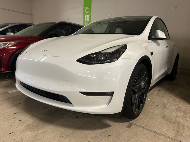 2023 Tesla Model Y Performance 4dr SUV AWD (electric DD)