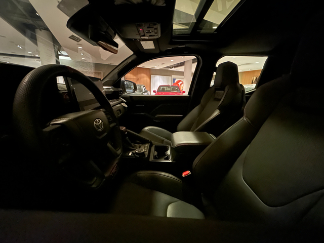 2024 Toyota Tacoma 4WD TRD Pro 4dr Double Cab 4WD 5.0 ft. SB (2.4L 4cyl Turbo gas/electric hybrid 8A)