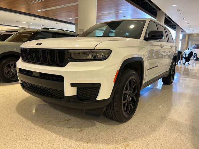 2024 Jeep Grand Cherokee L Altitude 4dr SUV (3.6L 6cyl 8A)
