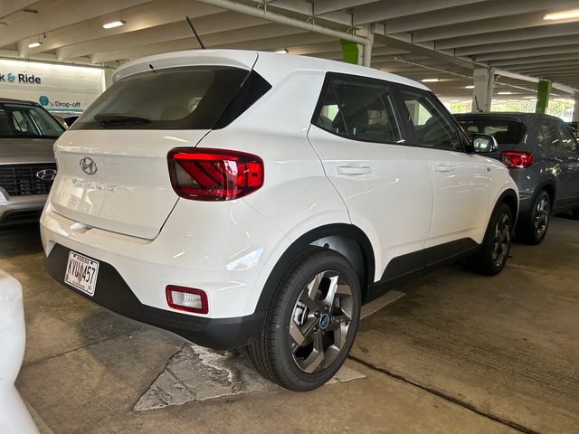 2026 Hyundai Venue SE 4dr Hatchback (1.6L 4cyl CVT)