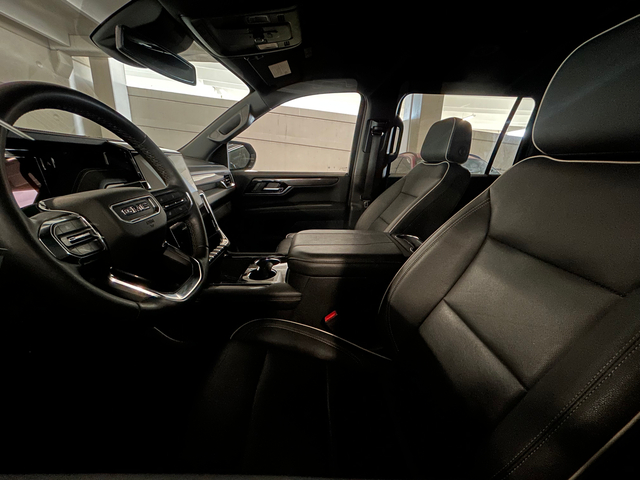 2025 GMC Yukon XL Elevation 4dr SUV (5.3L 8cyl 10A)
