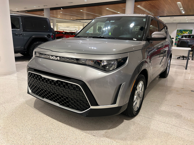 2025 Kia Soul LX 4dr Wagon (2.0L 4cyl CVT)