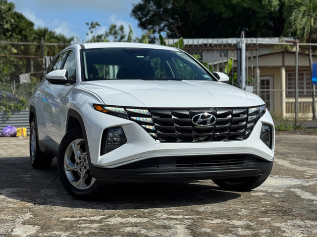 2024 HYUNDAI TUCSON SE