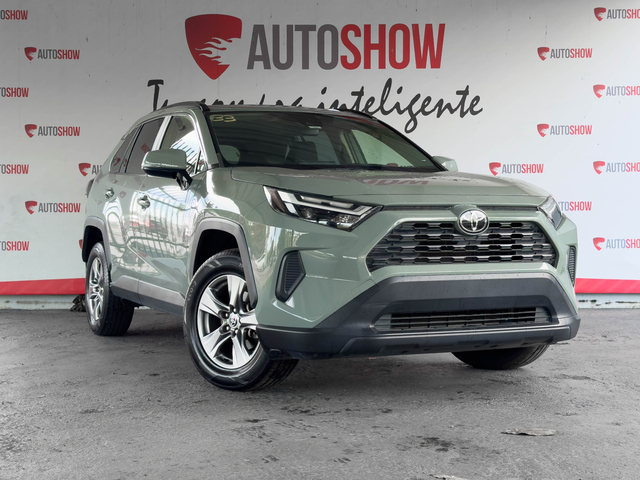 2022 Toyota RAV4 XLE