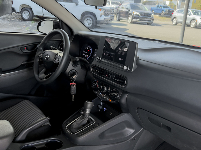 2023 Hyundai Kona SE