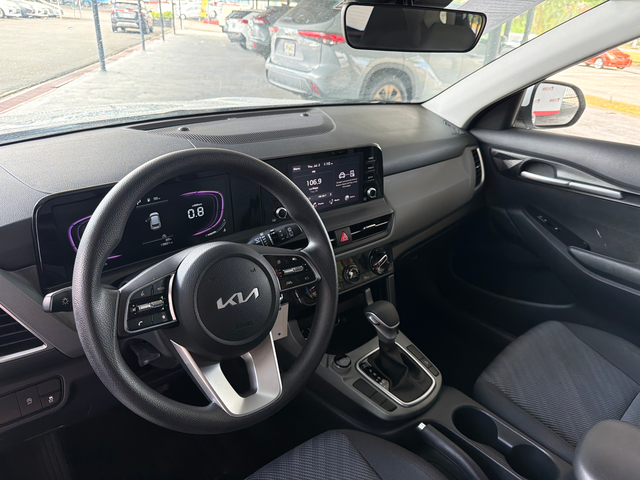 2025 Kia Seltos LX