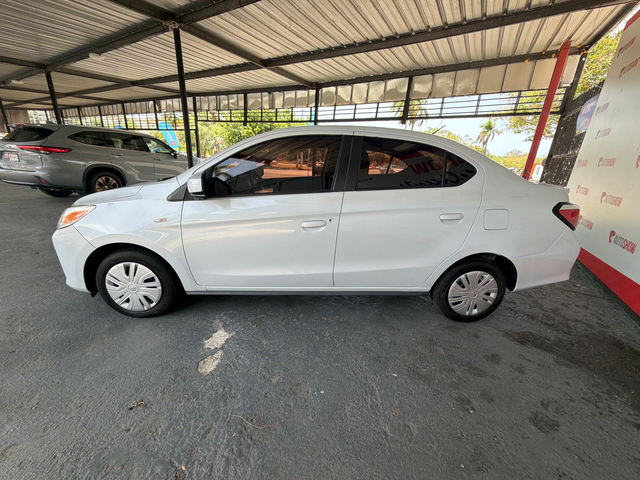 2024 Mitsubishi Mirage G4 ES