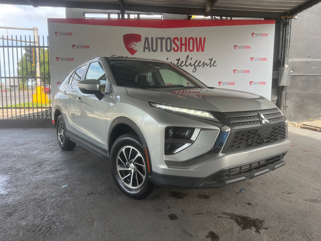 2025 Mitsubishi ECLIPSE CROSS ES