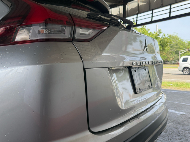 2025 Mitsubishi ECLIPSE CROSS ES