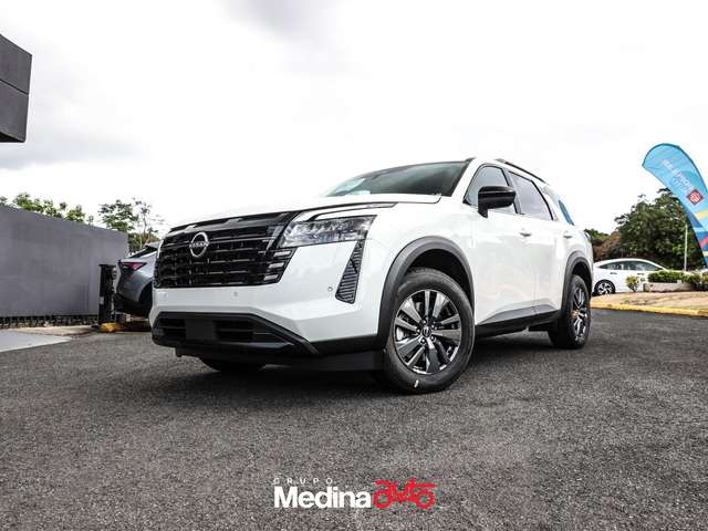 2026 Nissan Pathfinder S