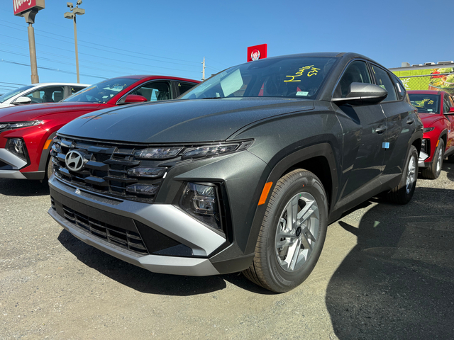 Hyundai Tucson SE 2026