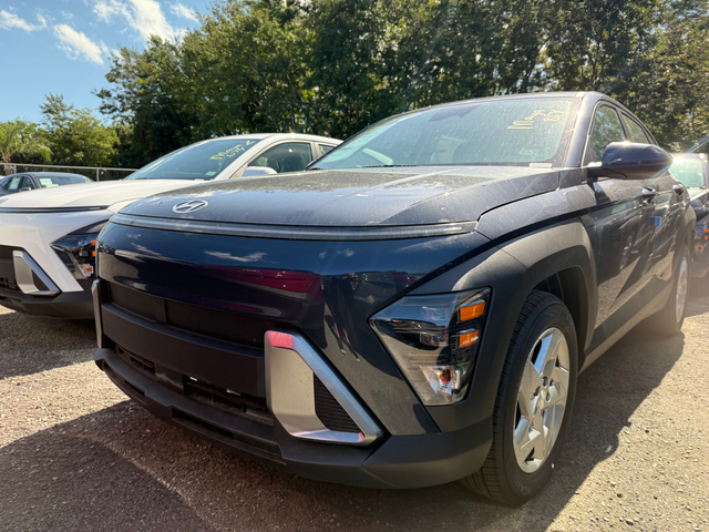 Hyundai Kona SE 2026
