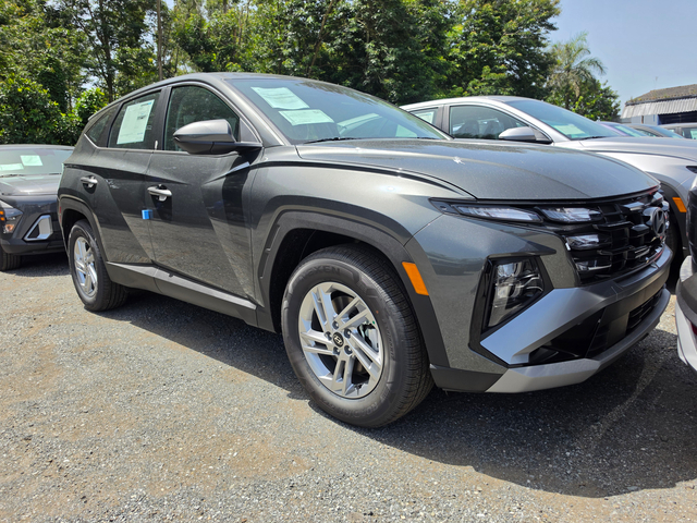 Hyundai Tucson SE 2026