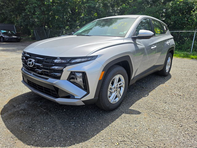 Hyundai Tucson SE 2026