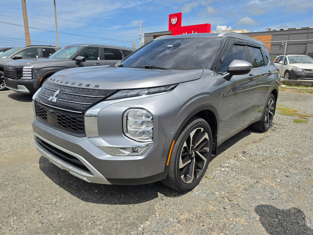Mitsubishi Outlander SE 2024