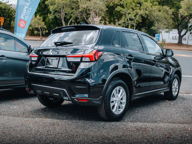 2026 Mitsubishi Outlander Sport ES