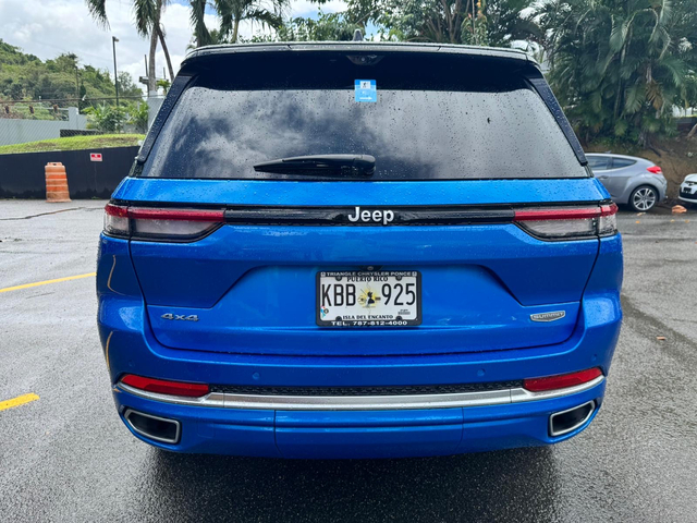 2023 Jeep Grand Cherokee Summit Reserve