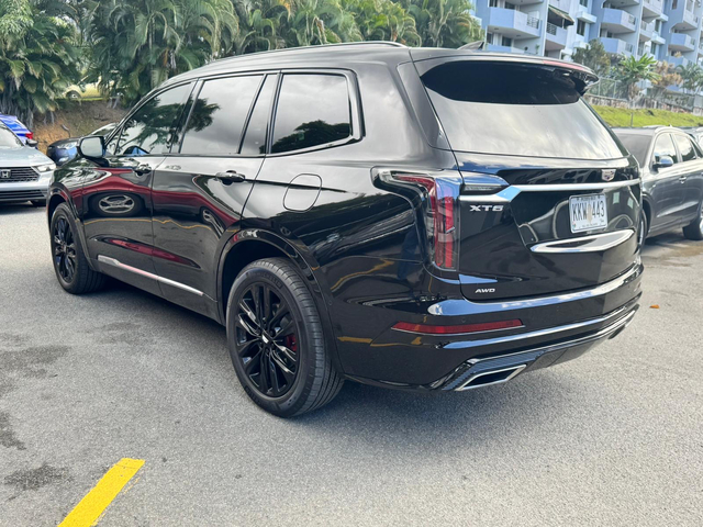 2022 Cadillac XT6 Sport