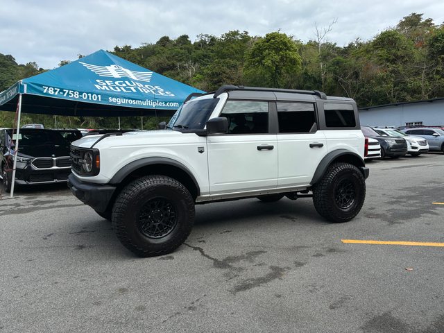 2021 Ford Bronco Base