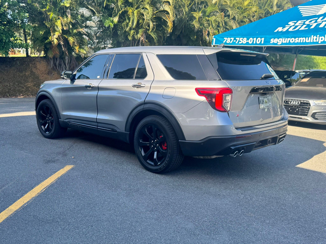 2021 Ford Explorer ST