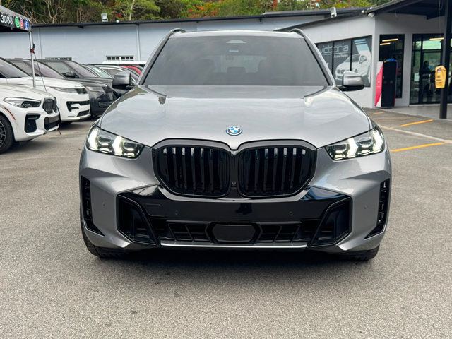 2025 BMW X5 xDrive50e