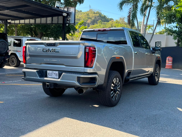 2025 GMC Sierra 2500HD Denali Ultimate