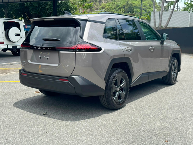 2026 Toyota RAV4 LE