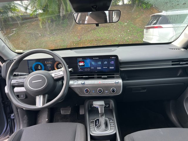 2025 Hyundai Kona SE