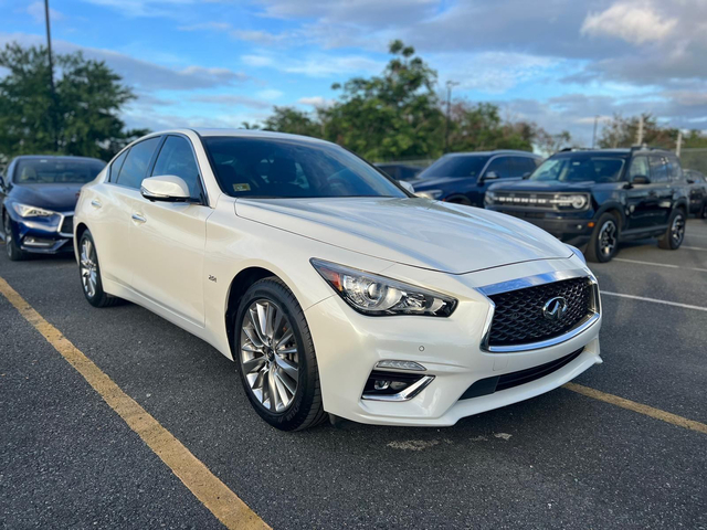2018 Infiniti Q50 []
