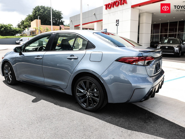 Toyota Corolla XSE (Celeste)