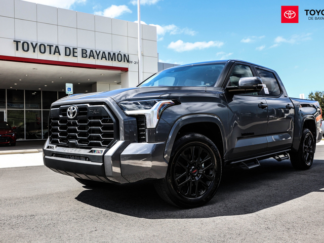 Toyota Tundra TRD Sport (Charcoal Gray)