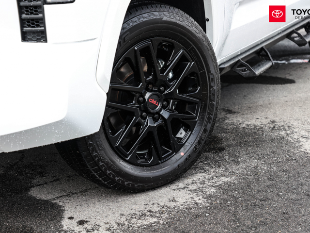 Toyota Tundra TRD Sport (White)
