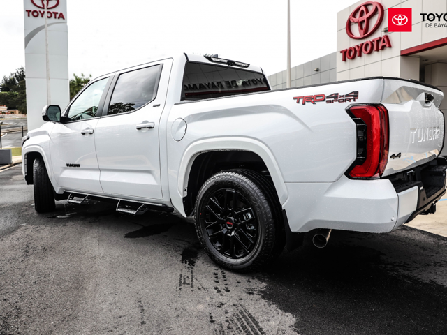 Toyota Tundra TRD Sport (White)