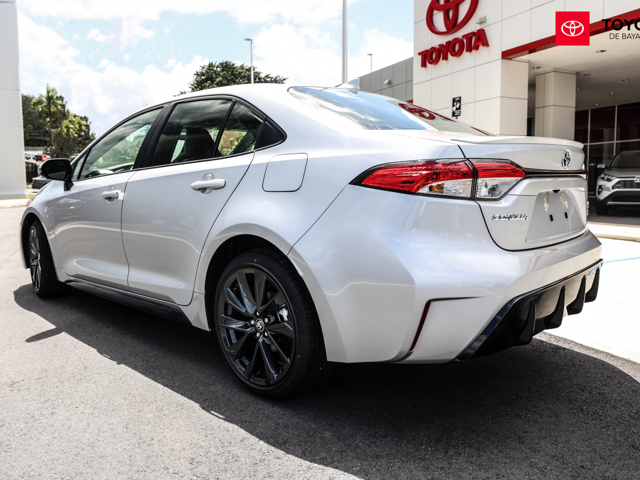 Toyota Corolla SE (Hybrid) Silver