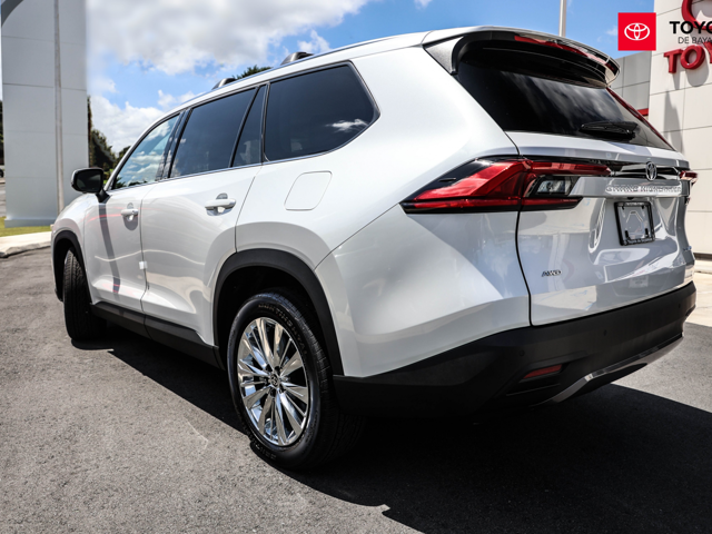 Toyota Grand Highlander Platinum (White)