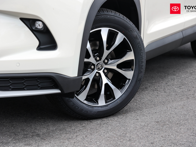 Toyota Grand Highlander Limited Hybrid Max (Cream)