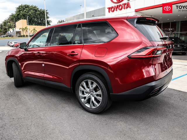 Toyota Grand Highlander Limited (Red)