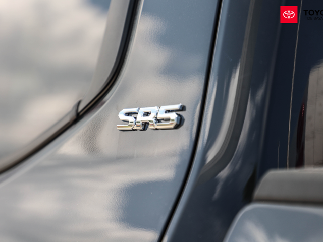 Toyota Tacoma SR5 (Dark Gray)